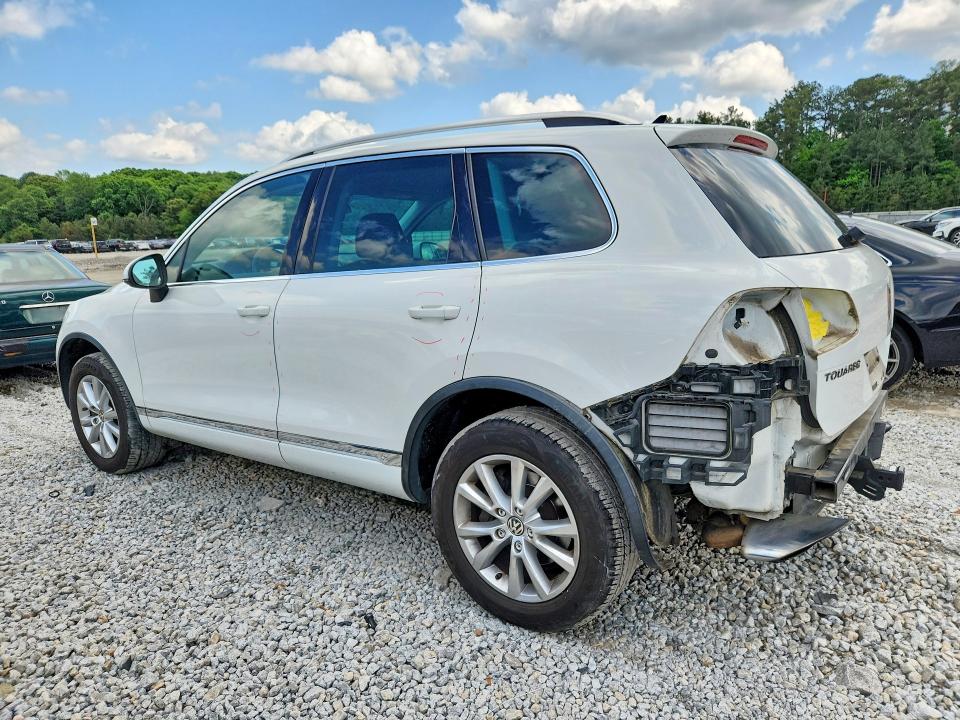 2013 Volkswagen Touareg მანქანა იყიდება აუქციონზე, vin: WVGEF9BPXDD012797, აუქციონის ნომერი: 51562296
