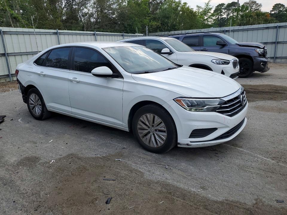 50766156 :رقم المزاد ، 3VWC57BU9KM153903 vin ، 2019 Volkswagen Jetta مزاد بيع