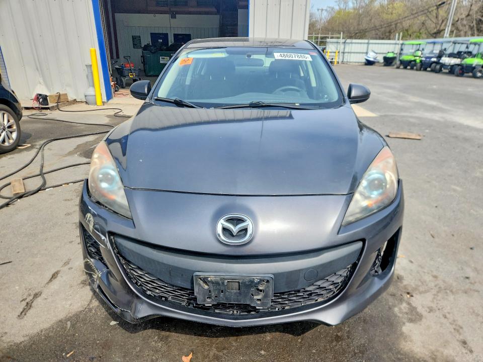 48607886 :رقم المزاد ، JM1BL1V80D1711749 vin ، 2013 Mazda 3 مزاد بيع