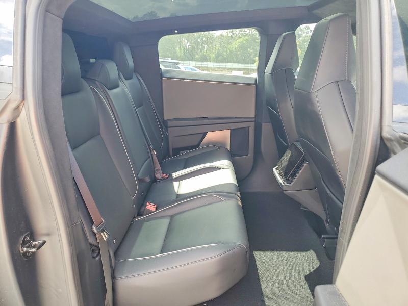 49017326 :رقم المزاد ، 7G2CEHED2SA066069 vin ، 2025 Tesla Cybertruck مزاد بيع