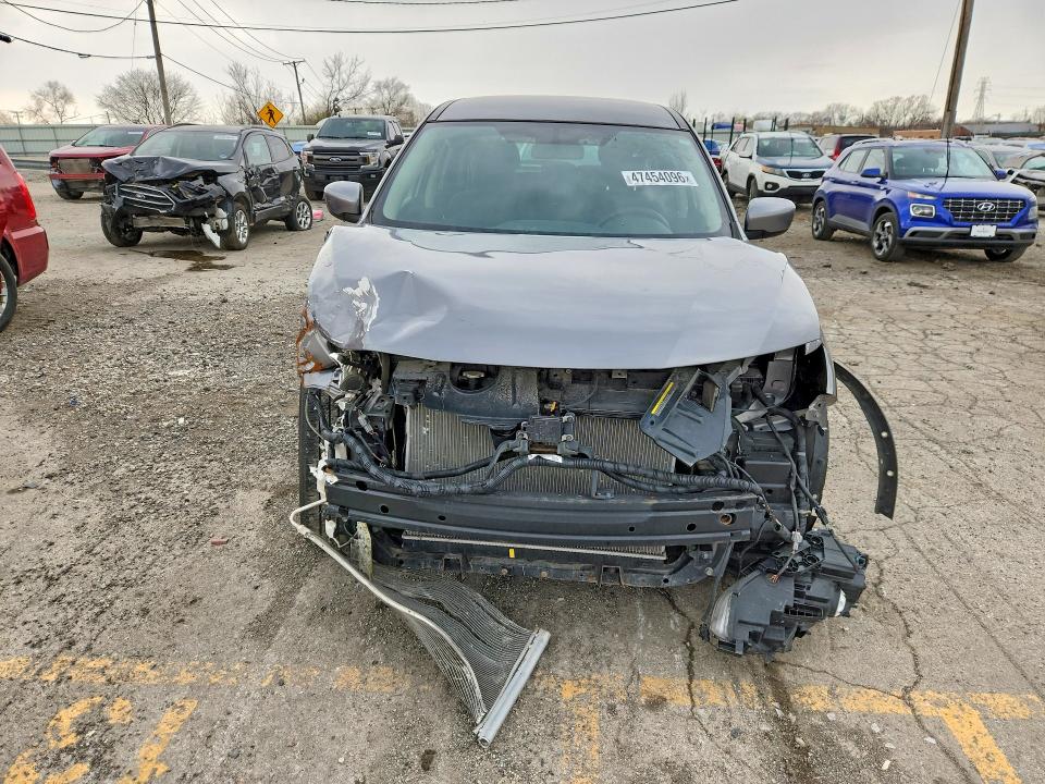 Продаж на аукціоні авто 2018 Nissan Rogue, vin: KNMAT2MV3JP575716, номер лоту: 47454096