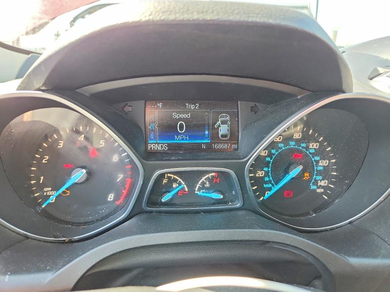 2016 Ford Escape მანქანა იყიდება აუქციონზე, vin: 1FMCU0GX2GUC40721, აუქციონის ნომერი: 49993296