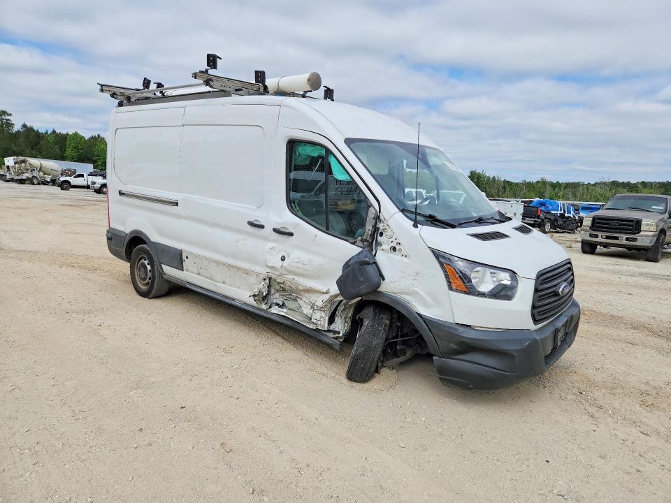 51272596 :رقم المزاد ، 1FTYR2CM8JKA62562 vin ، 2018 Ford Transit مزاد بيع