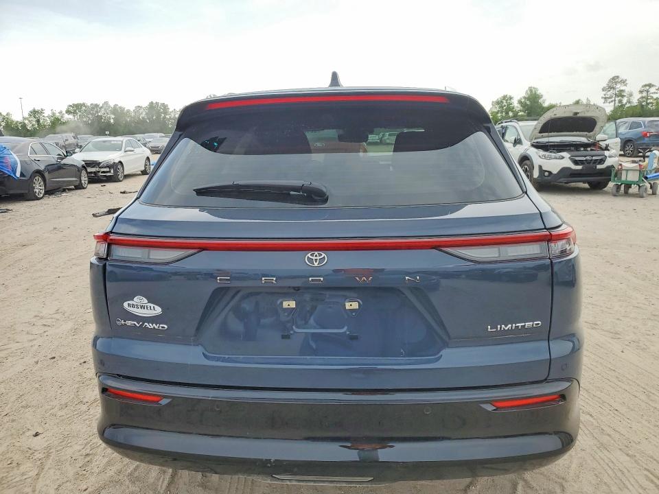 52133716 :رقم المزاد ، JTDACAAJ5S3009349 vin ، 2025 Toyota Crown Signia مزاد بيع
