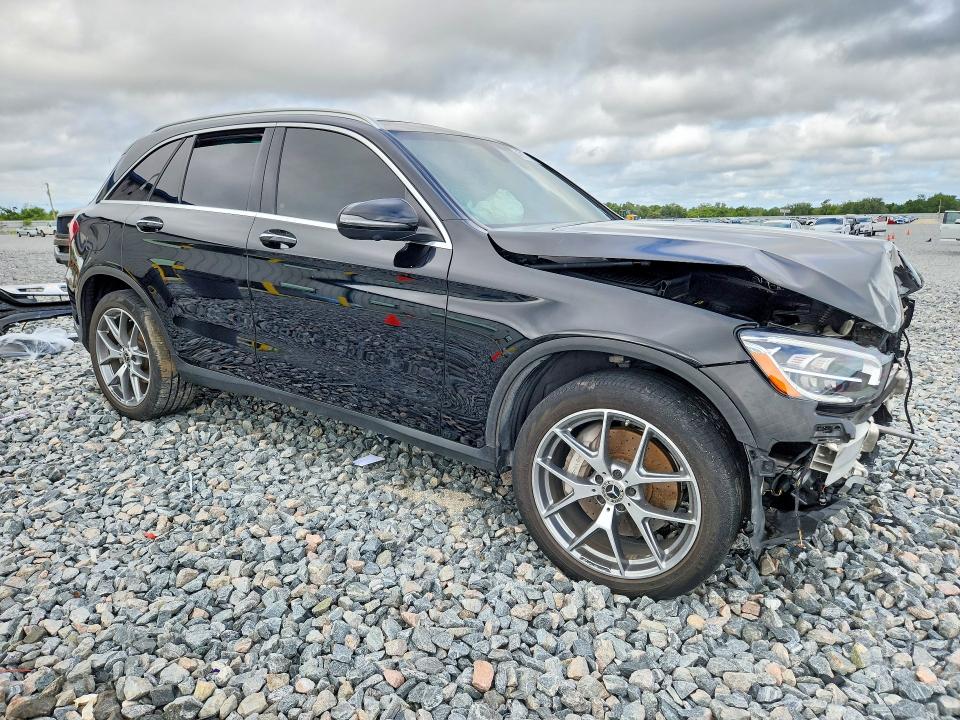 49172456 :رقم المزاد ، W1N0G8DBXLF781142 vin ، 2020 Mercedes-benz Glc مزاد بيع