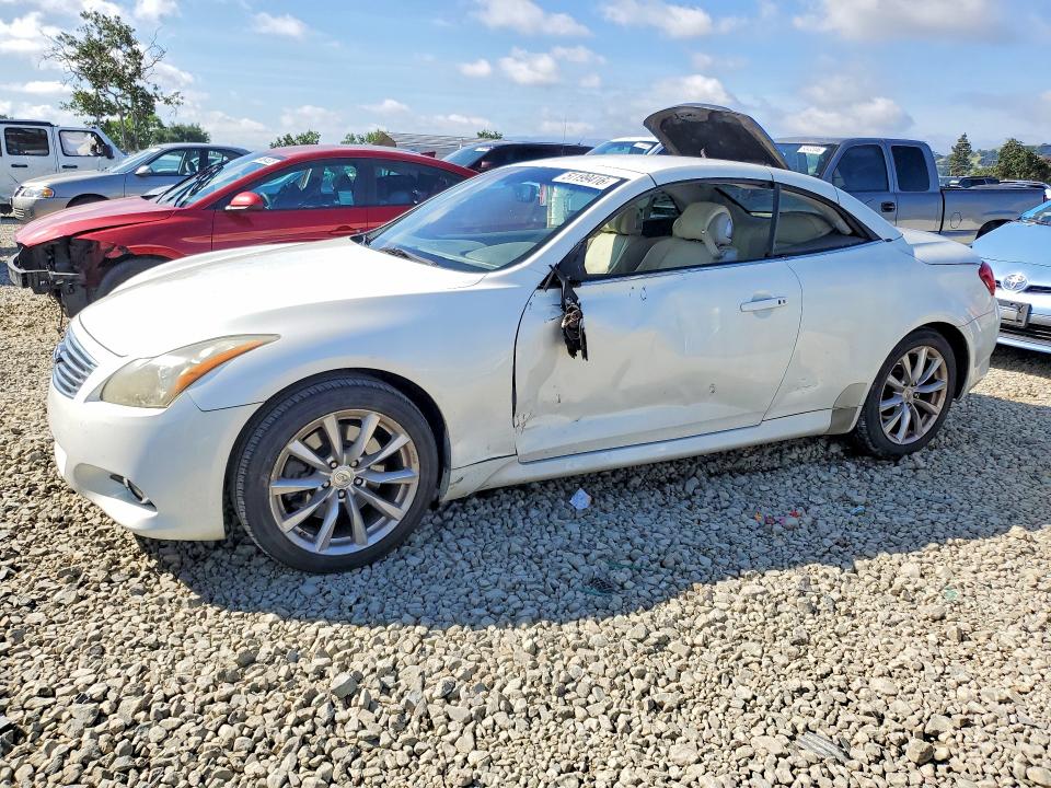 51199416 :رقم المزاد ، JN1CV6FE7BM952108 vin ، 2011 Infiniti G37 Convertible مزاد بيع