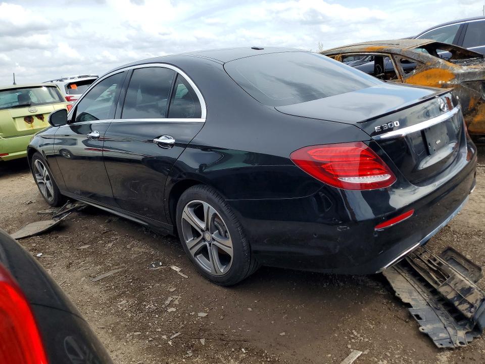 50306346 :رقم المزاد ، WDDZF4KB4HA184530 vin ، 2017 Mercedes-benz E مزاد بيع