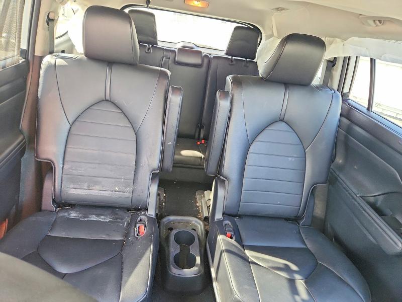 Продажа на аукционе авто 2021 Toyota Highlander, vin: 5TDGZRBH6MS130251, номер лота: 49512646