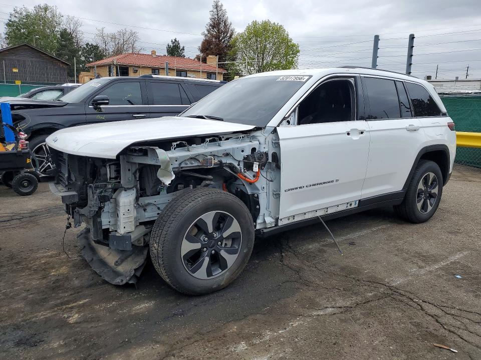 Продаж на аукціоні авто 2023 Jeep Grand Cherokee, vin: 1C4RJYB63PC623951, номер лоту: 52017956