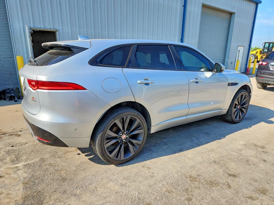 Aukcja sprzedaży 2017 Jaguar F-pace, vin: SADCP2BV7HA063829, numer aukcji: 51473326