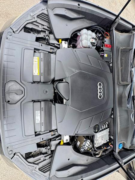Продажа на аукционе авто 2019 Audi Q8, vin: WA1BVAF1XKD015613, номер лота: 50124396