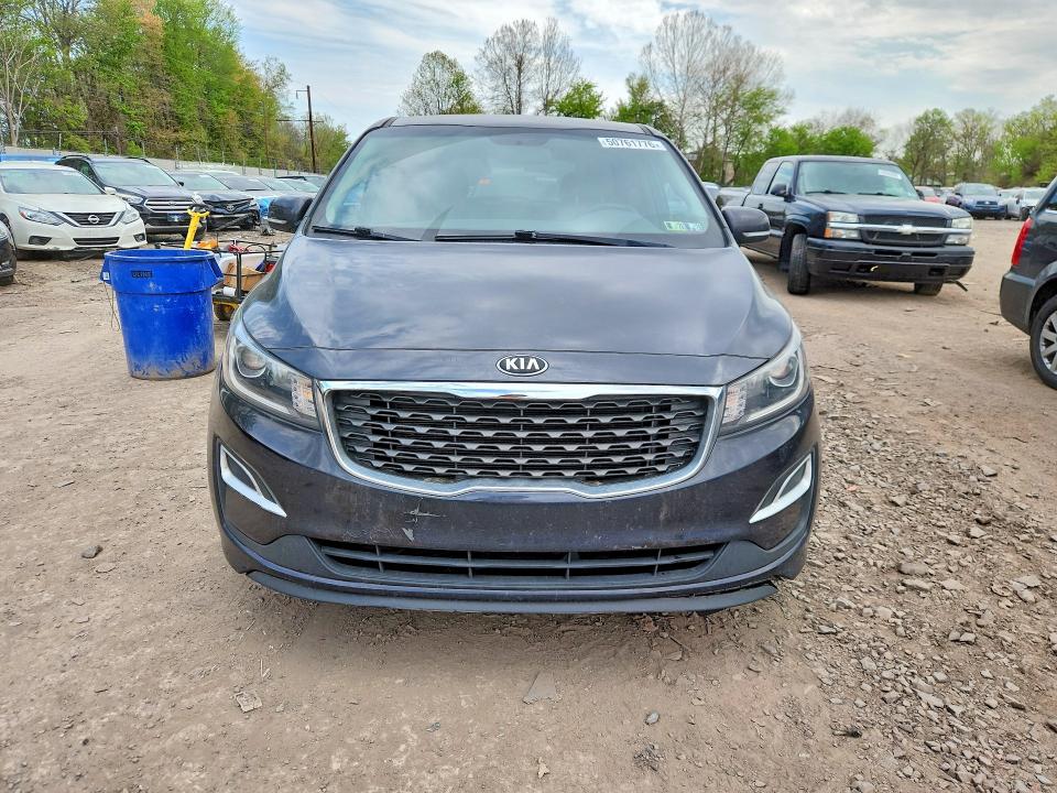 50761776 :رقم المزاد ، KNDMB5C14K6526645 vin ، 2019 Kia Sedona مزاد بيع