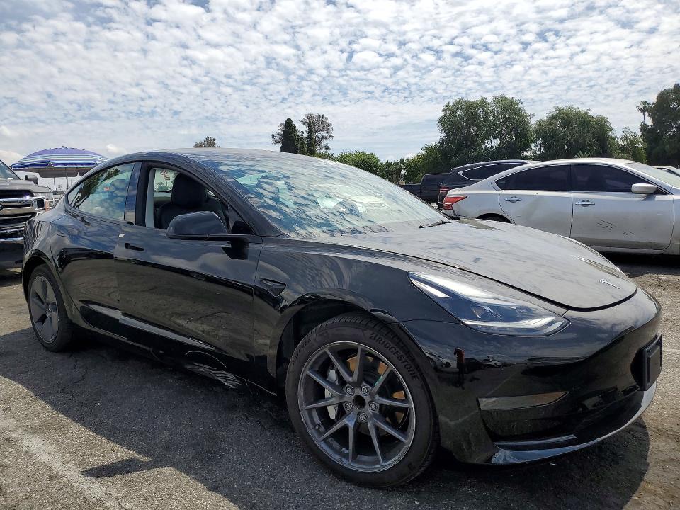 Продаж на аукціоні авто 2022 Tesla Model 3, vin: 5YJ3E1EA0NF349531, номер лоту: 49490186