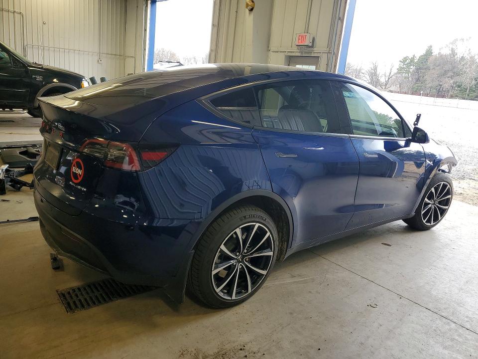 Продажа на аукционе авто 2022 Tesla Model Y, vin: 7SAYGDEE9NF563845, номер лота: 49521316