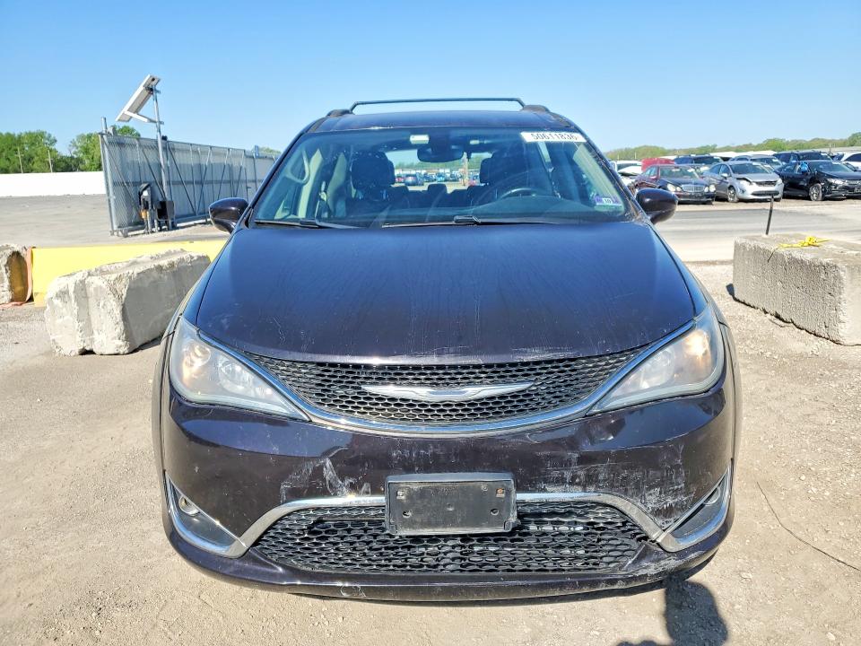2017 Chrysler Pacifica მანქანა იყიდება აუქციონზე, vin: 2C4RC1BG9HR745460, აუქციონის ნომერი: 50611836