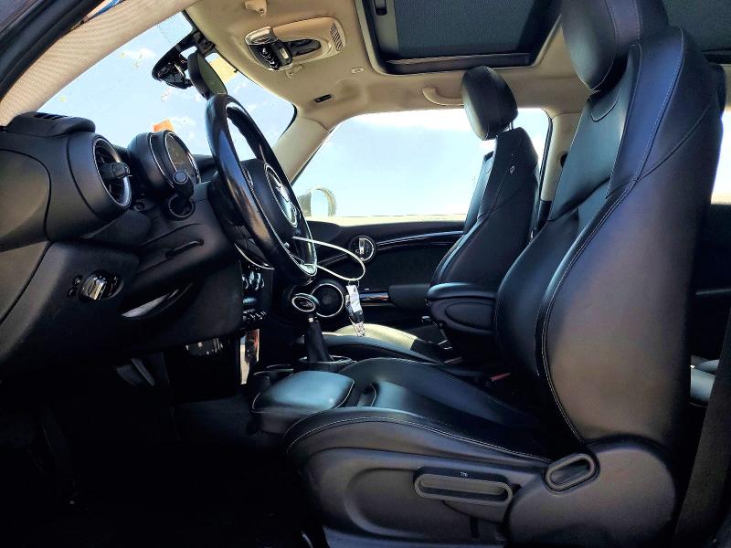Продажа на аукционе авто 2020 Mini Cooper, vin: WMWXR5C09L2L33770, номер лота: 49495986