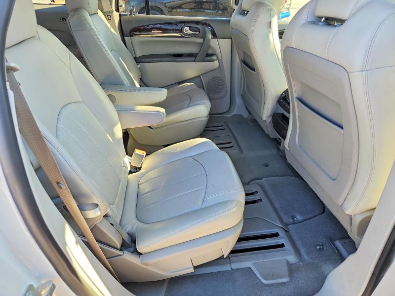 50252526 :رقم المزاد ، 5GAKRCKD6FJ110796 vin ، 2015 Buick Enclave مزاد بيع