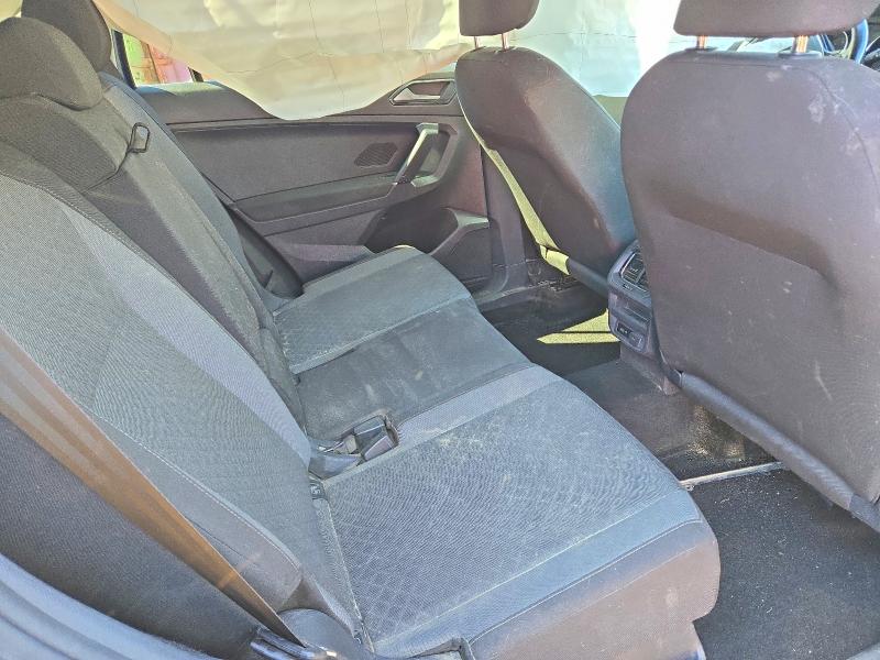 Продаж на аукціоні авто 2018 Volkswagen Tiguan, vin: 3VV0B7AX9JM142586, номер лоту: 49293326