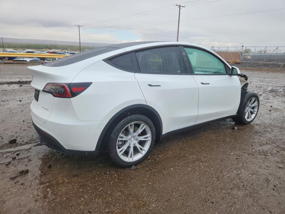 48486206 :رقم المزاد ، 7SAYGAEE5PF789981 vin ، 2023 Tesla Model Y مزاد بيع