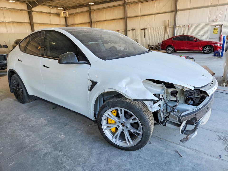 50724396 :رقم المزاد ، 7SAYGDEE0PA077215 vin ، 2023 Tesla Model Y مزاد بيع