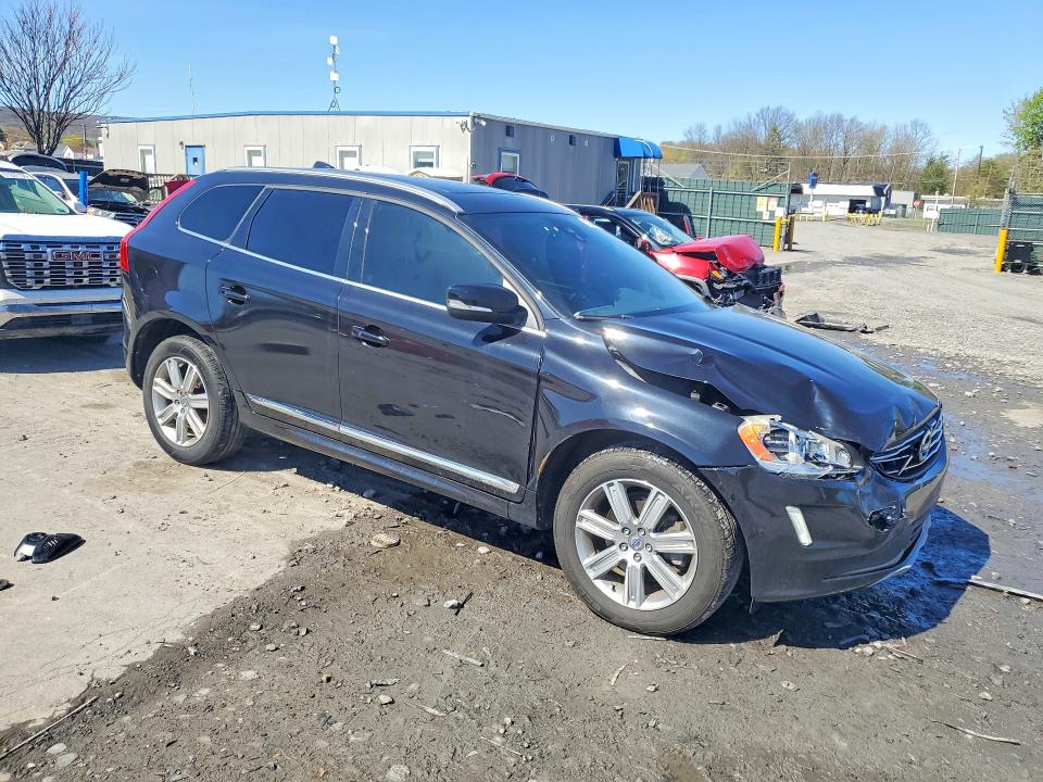 Auction sale of the 2016 Volvo Xc60, vin: YV4902RK1G2837536, lot number: 51565416
