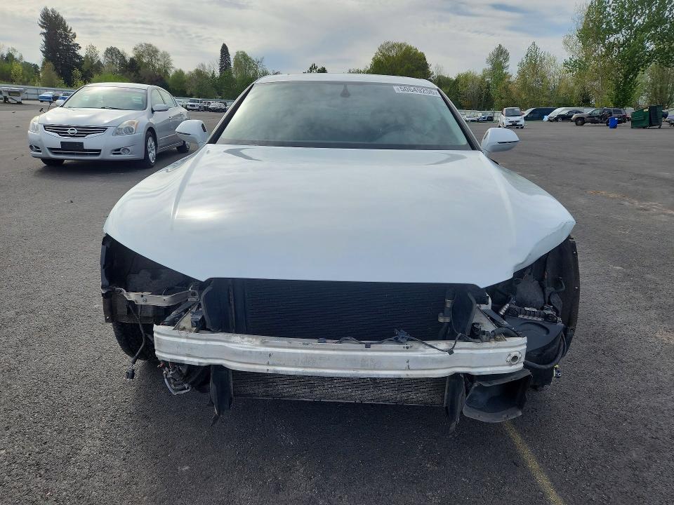 50649256 :رقم المزاد ، WAU2GAFC0DN082233 vin ، 2013 Audi A7 مزاد بيع