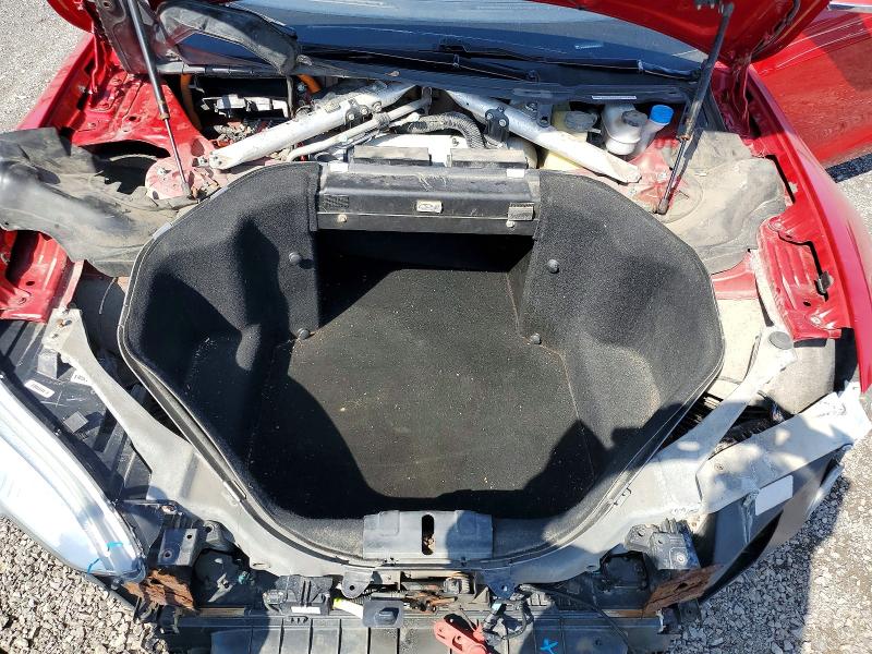 50271546 :رقم المزاد ، 5YJSA1H12EFP36519 vin ، 2014 Tesla Model S مزاد بيع