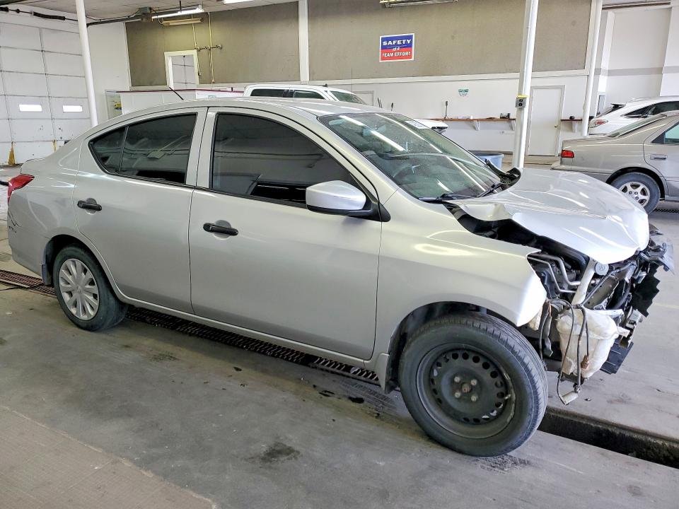 Продаж на аукціоні авто 2016 Nissan Versa, vin: 3N1CN7AP0GL841495, номер лоту: 49329136