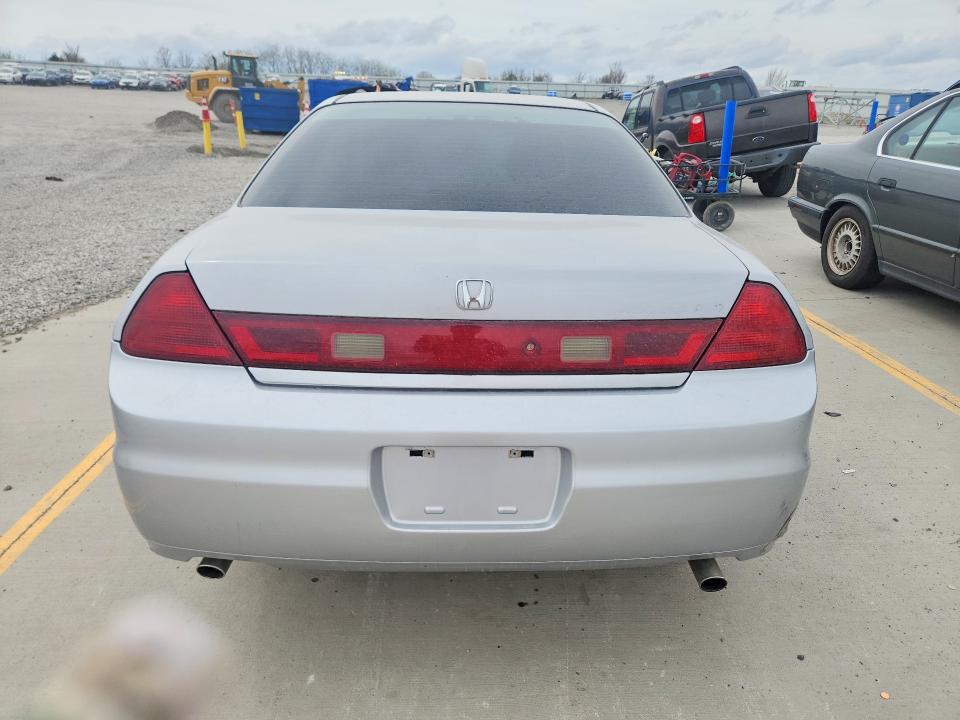 Продажа на аукционе авто 2001 Honda Accord, vin: 1HGCG22521A019949, номер лота: 48733986