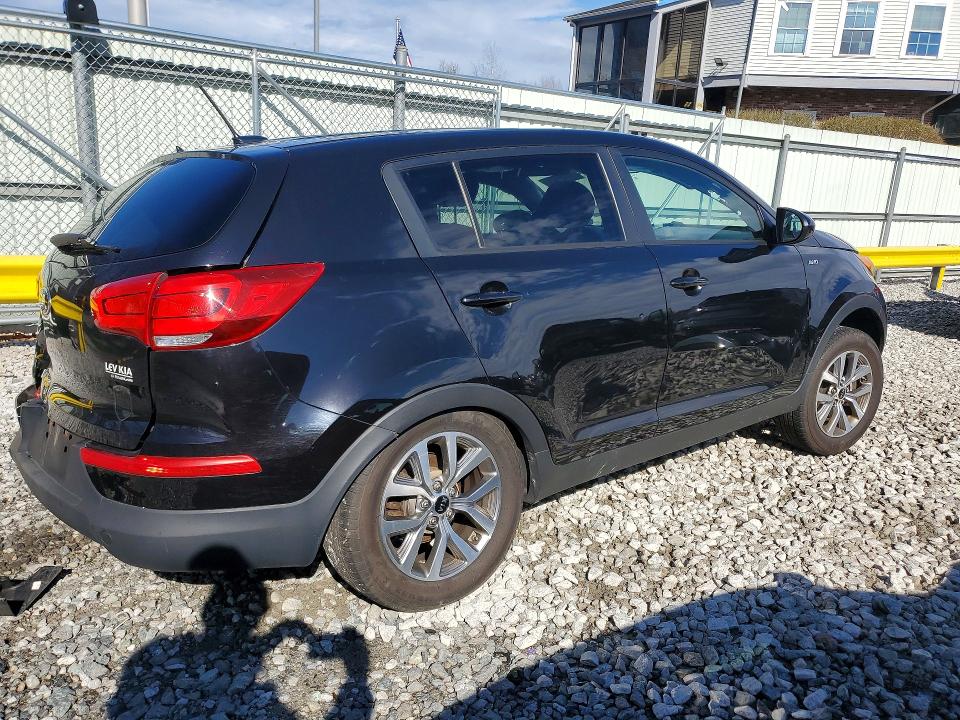 50459406 :رقم المزاد ، KNDPBCAC3G7829584 vin ، 2016 Kia Sportage مزاد بيع