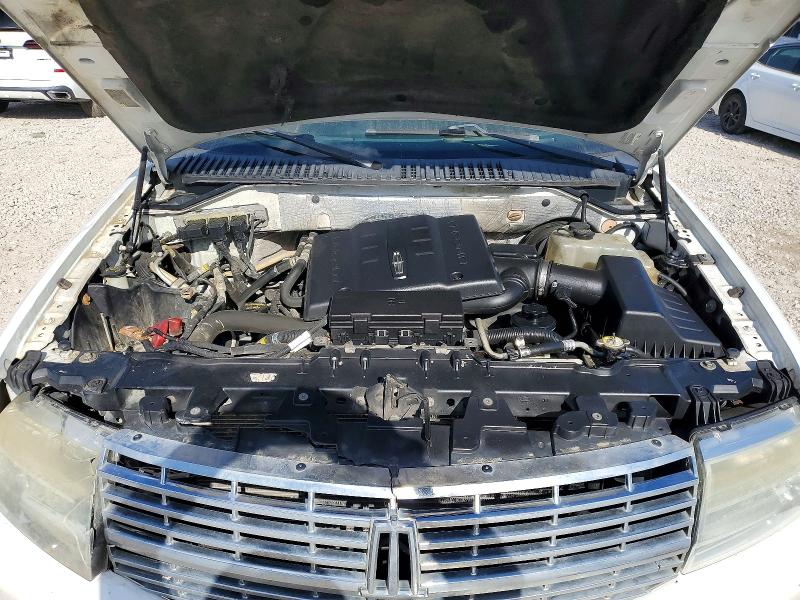 Продаж на аукціоні авто 2011 Lincoln Navigator, vin: 5LMJJ3H55BEJ03691, номер лоту: 49442776