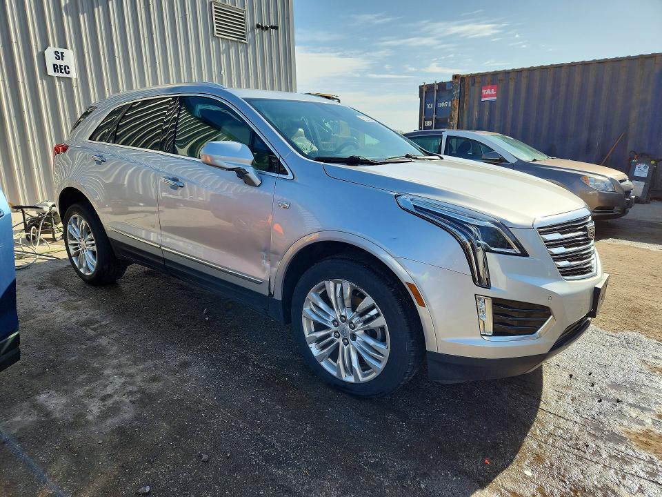 50602166 :رقم المزاد ، 1GYKNFRS5JZ225572 vin ، 2018 Cadillac Xt5 مزاد بيع