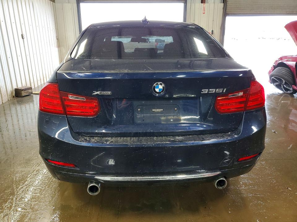 49939646 :رقم المزاد ، WBA3B9C53EF588593 vin ، 2014 Bmw 335 مزاد بيع