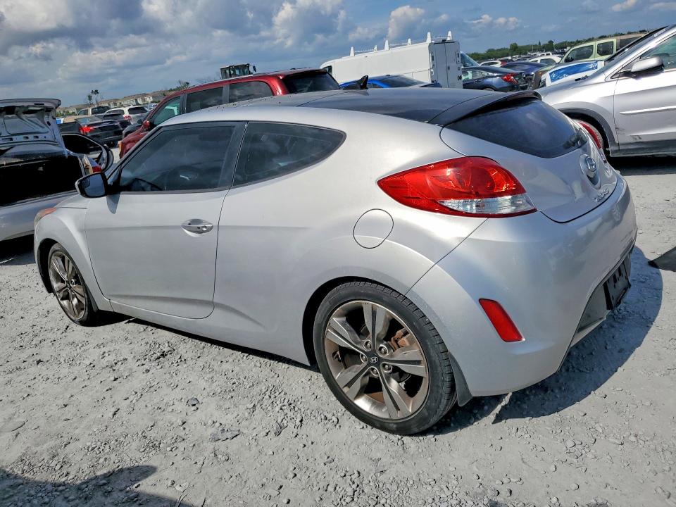 51807786 :رقم المزاد ، KMHTC6AD2HU317626 vin ، 2017 Hyundai Veloster مزاد بيع