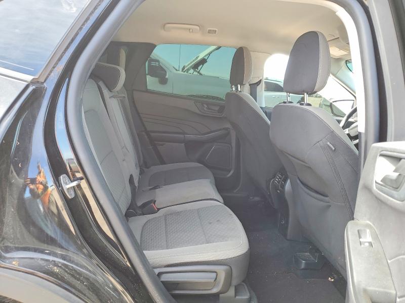 48937586 :رقم المزاد ، 1FMCU0G6XNUB84905 vin ، 2022 Ford Escape مزاد بيع
