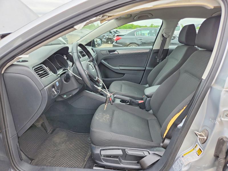 51249436 :رقم المزاد ، 3VWLA7AJ2FM239143 vin ، 2015 Volkswagen Jetta مزاد بيع