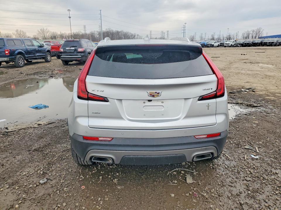 49445806 :رقم المزاد ، 1GYFZDR43LF074697 vin ، 2020 Cadillac Xt4 مزاد بيع
