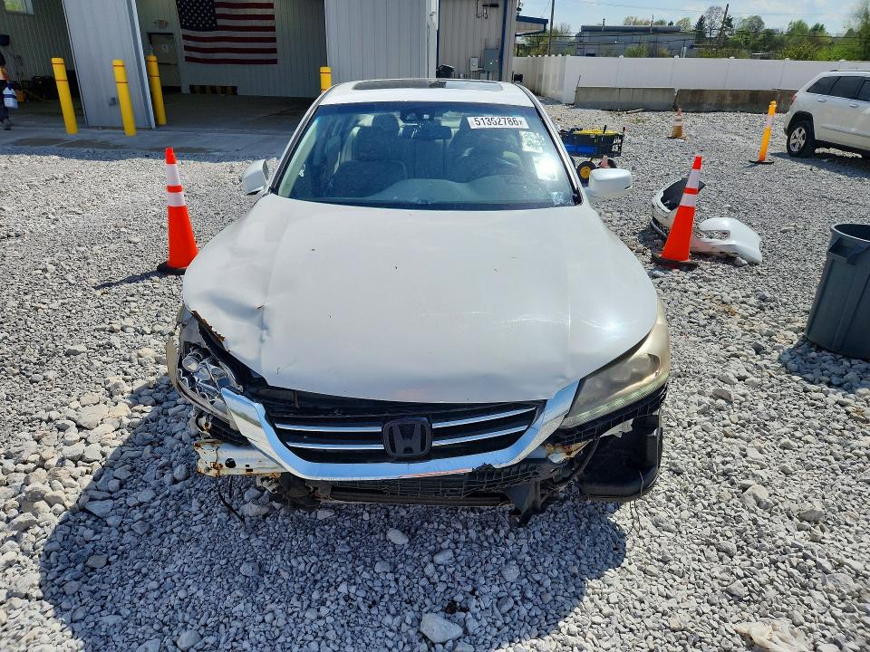 2013 Honda Accord მანქანა იყიდება აუქციონზე, vin: 1HGCR3F95DA037797, აუქციონის ნომერი: 51362786