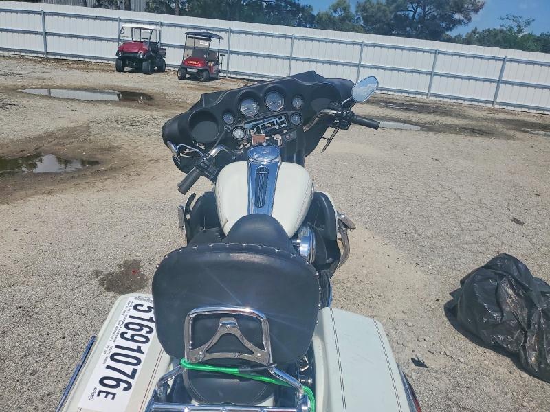 Продажа на аукционе авто 2002 Harley-davidson Flhtcui, vin: 1HD1FCW172Y620190, номер лота: 51691076