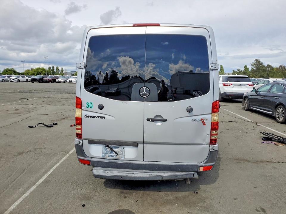 Продаж на аукціоні авто 2009 Freightliner Sprinter, vin: WCDPE745X95376657, номер лоту: 50530086