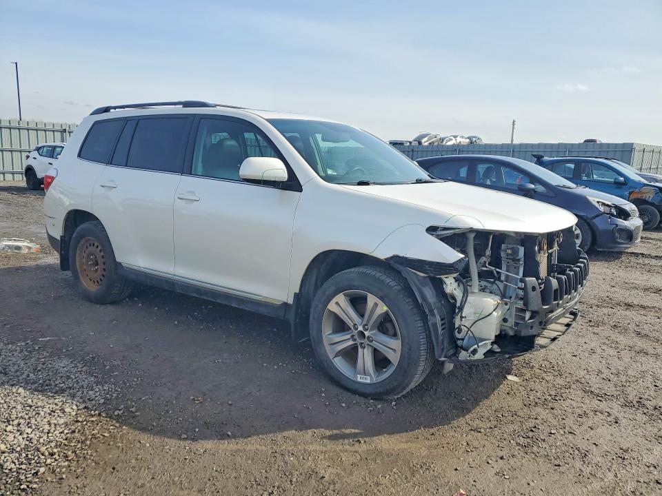 Продажа на аукционе авто 2012 Toyota Highlander, vin: 5TDBK3EH0CS152199, номер лота: 48292306