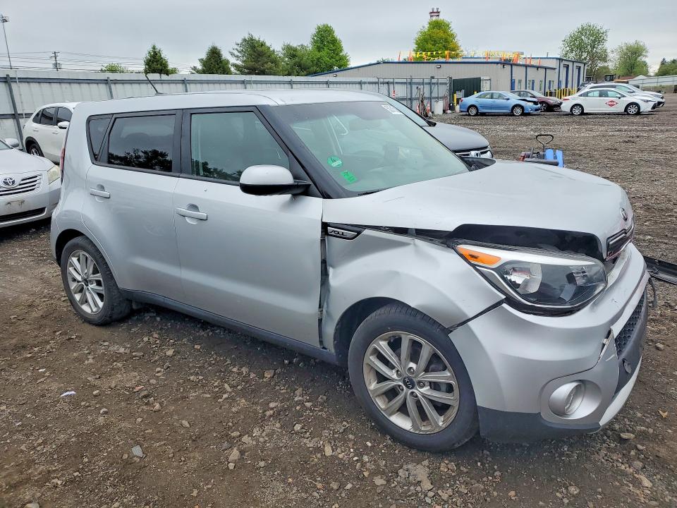 50315396 :رقم المزاد ، KNDJP3A56H7422756 vin ، 2017 Kia Soul مزاد بيع