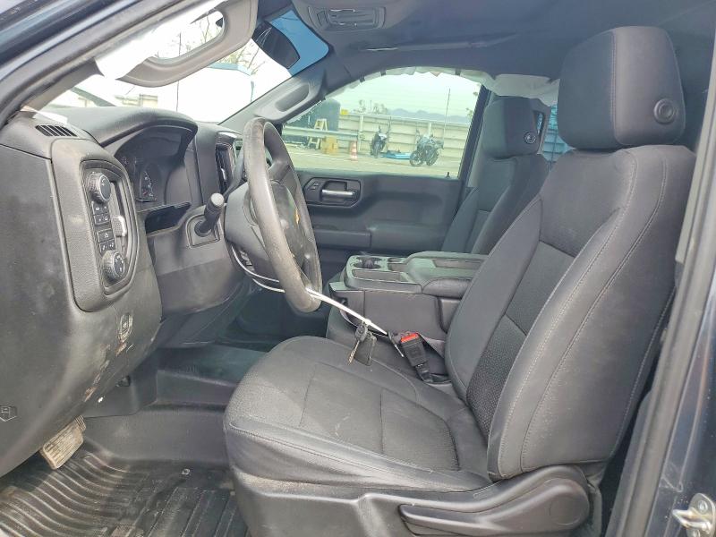49310446 :رقم المزاد ، 1GCRYAEF7LZ106819 vin ، 2020 Chevrolet Silverado مزاد بيع