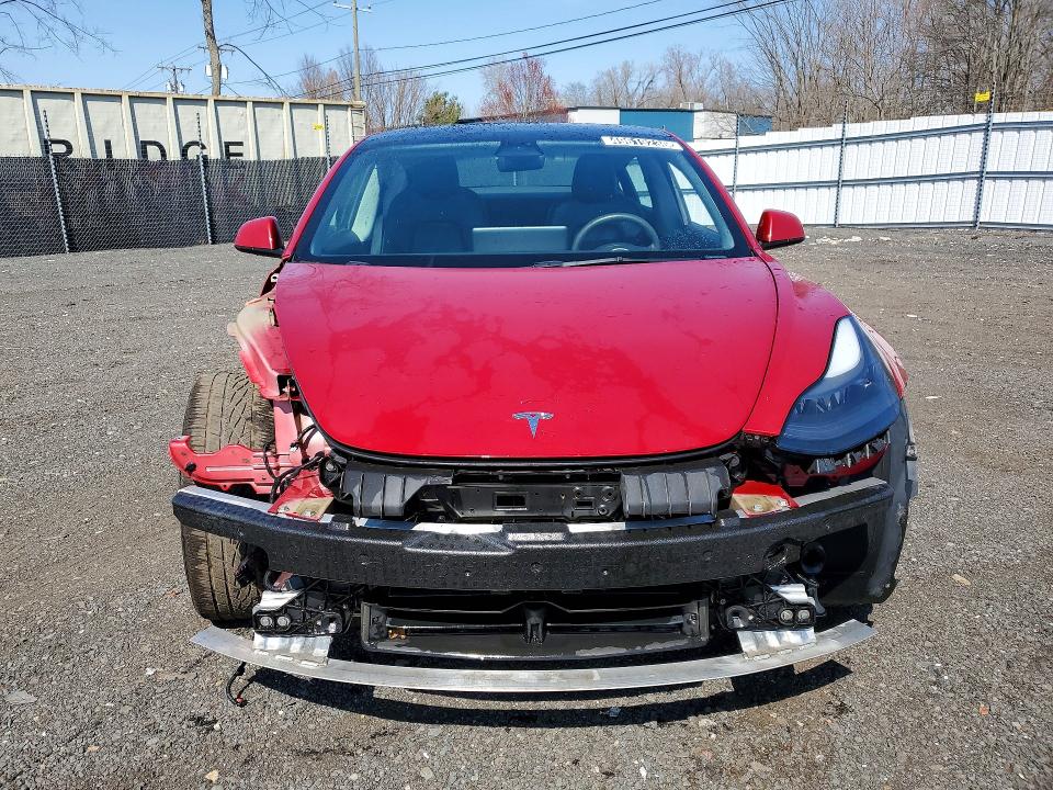 2022 Tesla Model 3 მანქანა იყიდება აუქციონზე, vin: 5YJ3E1EA3NF372575, აუქციონის ნომერი: 49619236