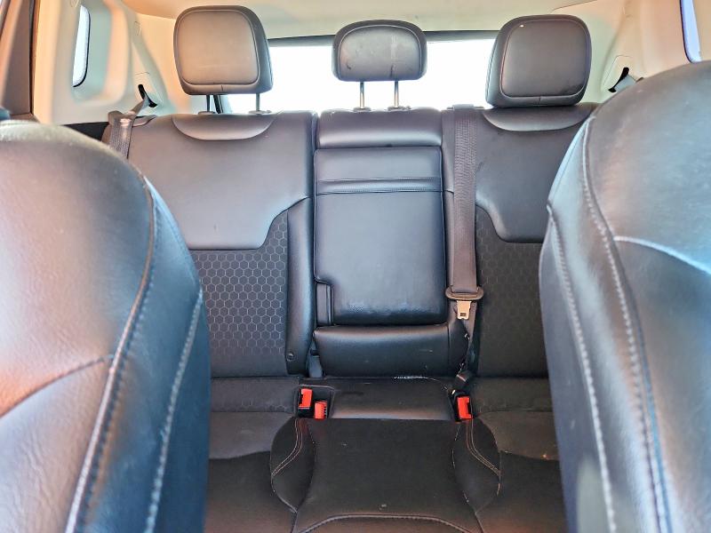 49810706 :رقم المزاد ، 3C4NJCBB3JT233622 vin ، 2018 Jeep Compass مزاد بيع