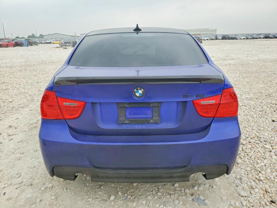 51381206 :رقم المزاد ، WBAPM5C57BE575660 vin ، 2011 Bmw 335 مزاد بيع
