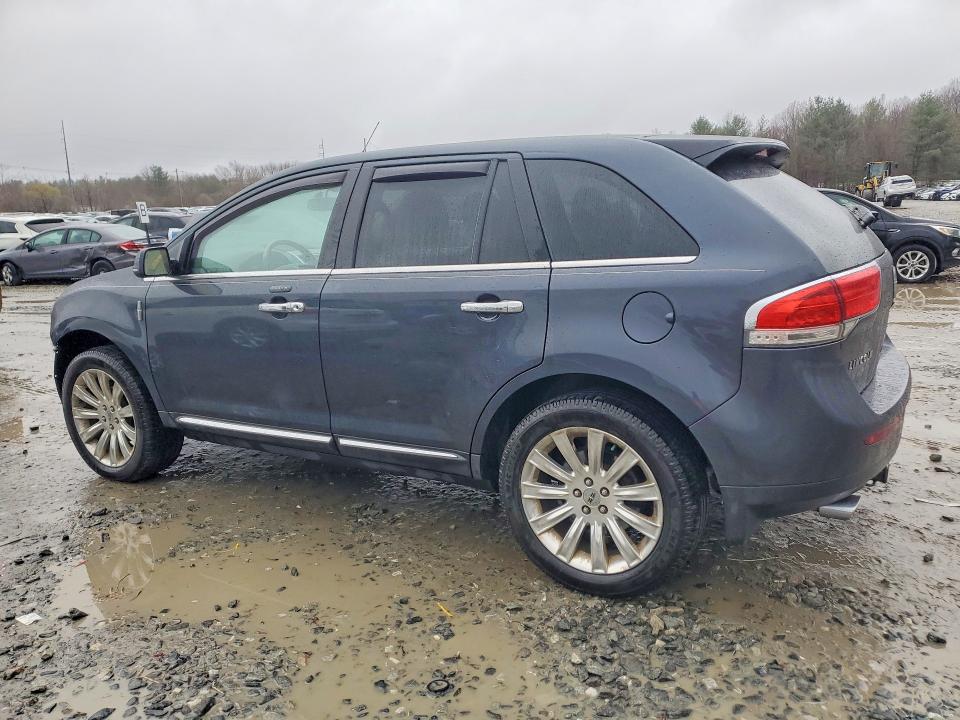 Auction sale of the 2013 Lincoln Townhouse Mkx, vin: 2LMDJ8JK9DBL11167, lot number: 48487396
