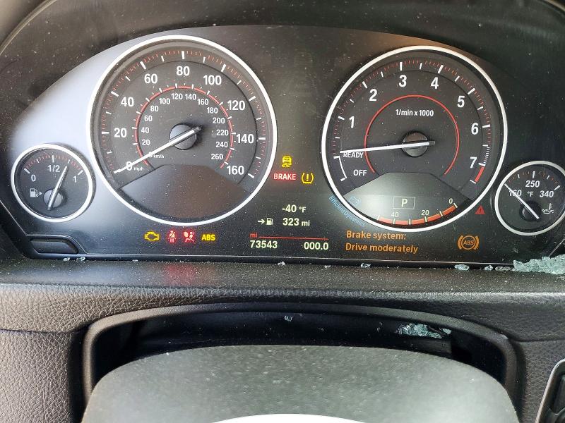 50493596 :رقم المزاد ، WBA8D9C55JA615347 vin ، 2018 Bmw 330 مزاد بيع