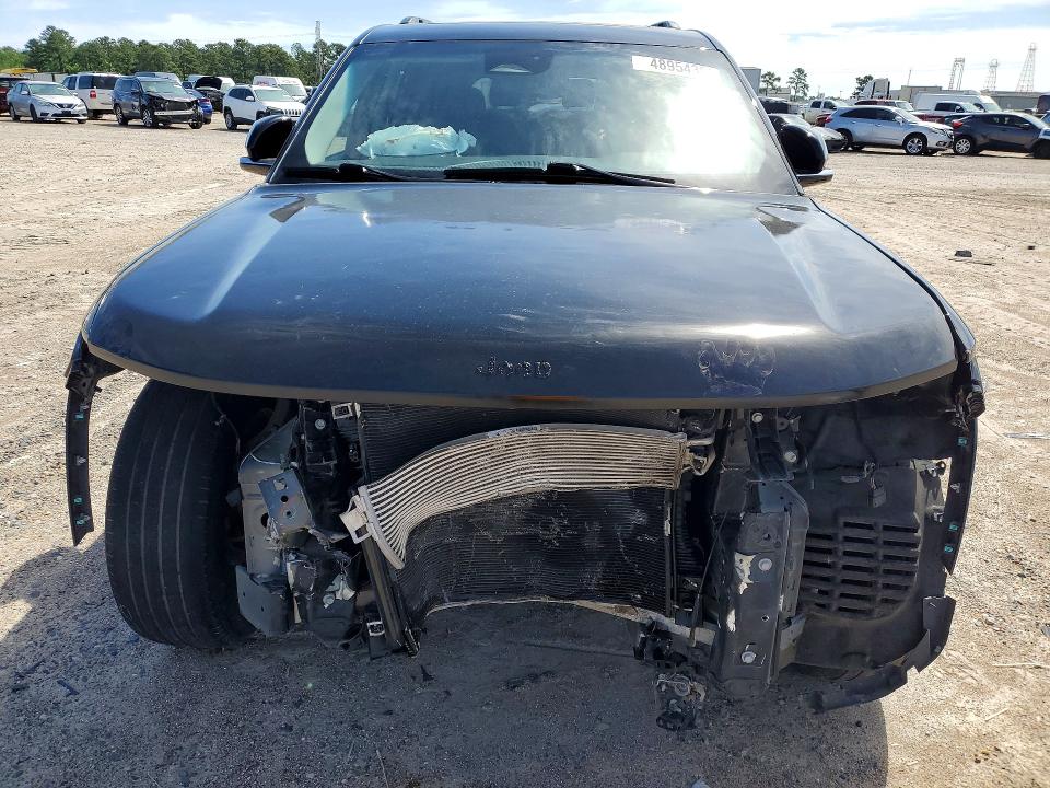 48954386 :رقم المزاد ، 1C4RJKBGXN8513727 vin ، 2022 Jeep Grand Cherokee مزاد بيع