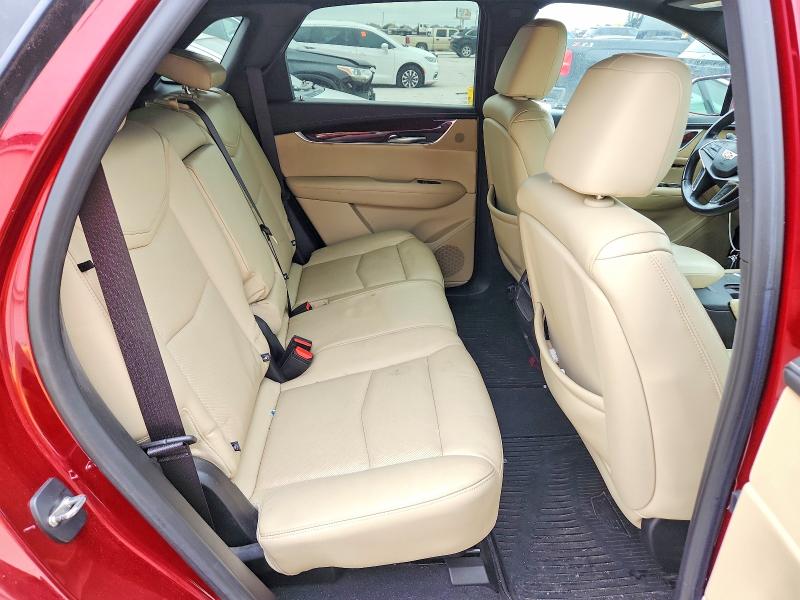 50587606 :رقم المزاد ، 1GYKNCRS7JZ197918 vin ، 2018 Cadillac Xt5 مزاد بيع